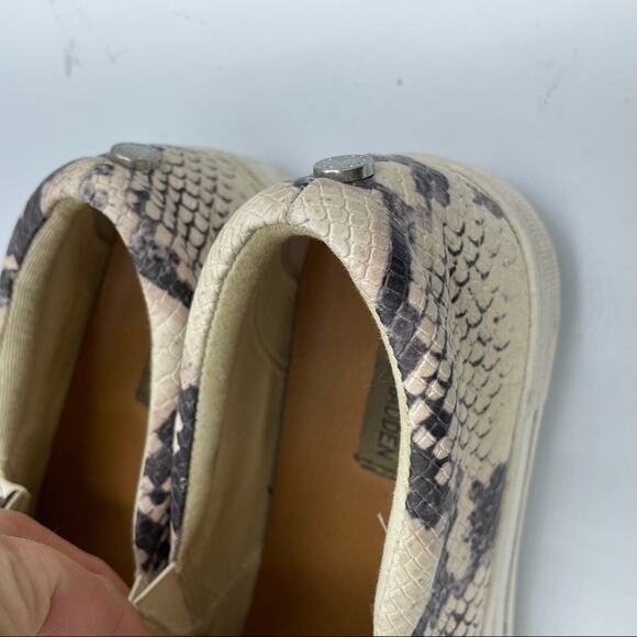 Steve Madden Cream & Grey Snake Print Faux Leather Platform Sneakers 8.5 - Picture 9 of 10